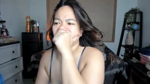 delightfulcurvy online show from April 12, 2026, 12:26 am