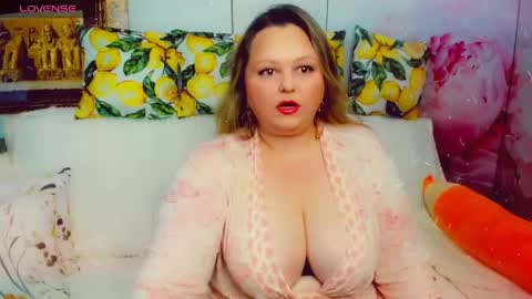 Snapshot of delinnia chatting on May 14, 2026, 10:00 am Margo online show from May 14, 2026, 10:00 am