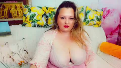 Snapshot of delinnia chatting on May 30, 2026, 3:20 pm Margo online show from May 30, 2026, 3:20 pm
