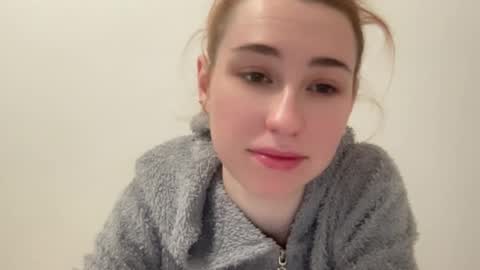 Delivery      online show from December 10, 2024, 5:28 am