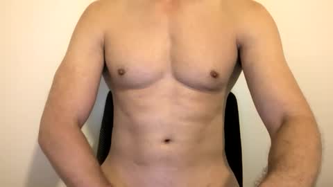 Snapshot of dellamoro chatting on June 10, 2026, 4:34 am dellamoro online show from June 10, 2026, 4:34 am
