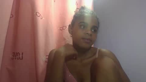 delphine online show from April 14, 2026, 10:21 am