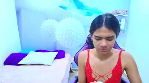 DEMI online show from September 11, 2025, 11:32 am