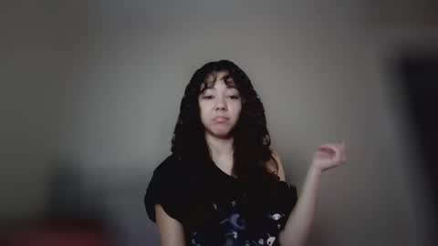 Snapshot of demoness_aurora chatting on April 14, 2026, 7:42 pm demoness_aurora online show from April 14, 2026, 7:42 pm