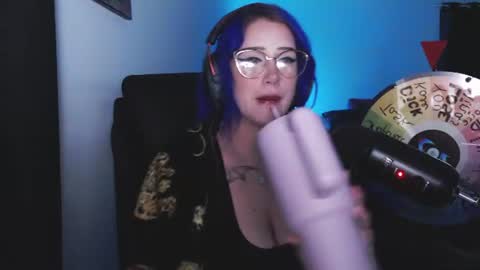 Demoness Mina online show from June 20, 2026, 4:59 am