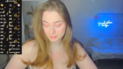 Sophie online show from January 28, 2025, 9:08 pm