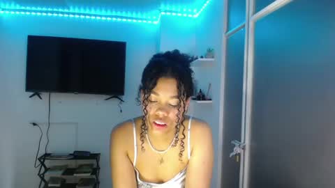 Snapshot of dena_k_ chatting on December 6, 2024, 10:49 am Dena k s online show from December 6, 2024, 10:49 am