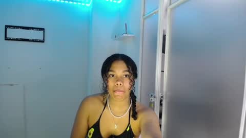Snapshot of dena_k_ chatting on December 14, 2024, 7:46 pm Dena k s online show from December 14, 2024, 7:46 pm