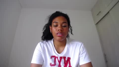 Snapshot of dena_k_ chatting on December 26, 2024, 2:59 pm Dena k s online show from December 26, 2024, 2:59 pm