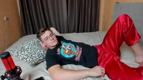 Deni online show from September 16, 2025, 4:30 pm