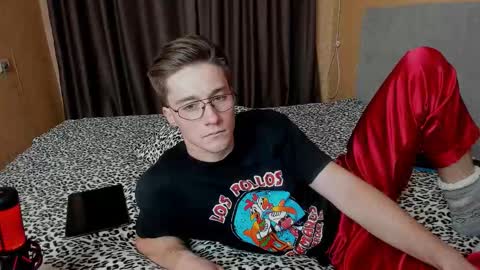 Deni online show from October 26, 2025, 5:19 pm