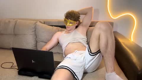 Snapshot of deniel_horny chatting on June 18, 2026, 9:14 am Deni online show from June 18, 2026, 9:14 am