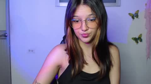 Snapshot of denis_sweet_ chatting on March 7, 2025, 12:04 am denis online show from March 7, 2025, 12:04 am