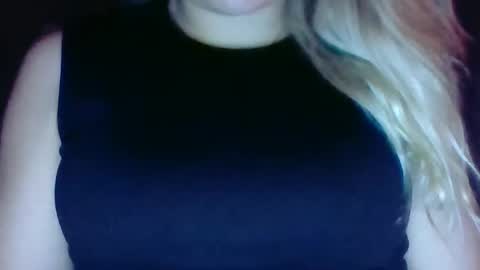 Snapshot of denise433470 chatting on August 2, 2026, 8:07 pm denise433470 online show from August 2, 2026, 8:07 pm