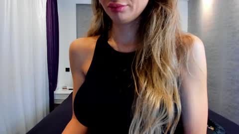 DomDenizee   online show from May 13, 2026, 11:29 am