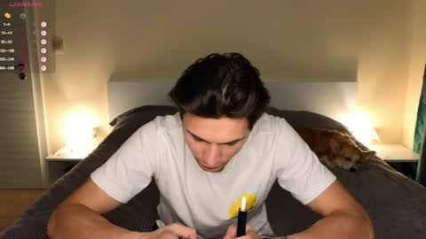 Den online show from April 8, 2026, 3:45 pm