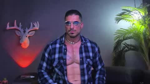 dennis_cox_ online show from December 19, 2025, 10:11 am