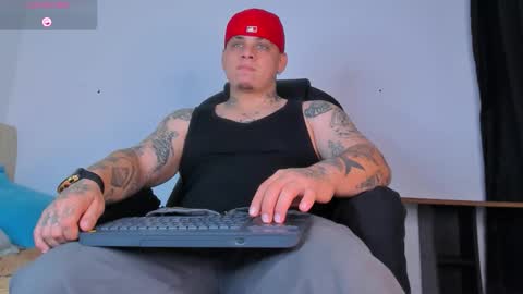 dennis munera online show from October 5, 2025, 2:15 pm