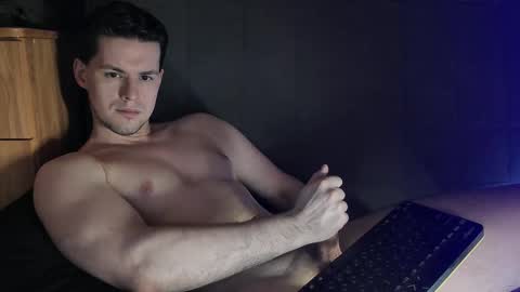 Den online show from March 12, 2025, 10:39 pm