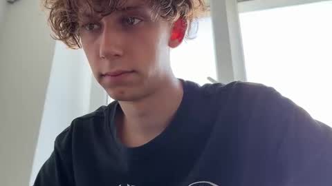 Jasper   online show from September 25, 2025, 1:04 pm