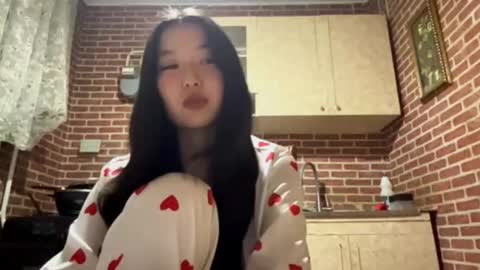 Emma online show from September 17, 2025, 2:19 pm