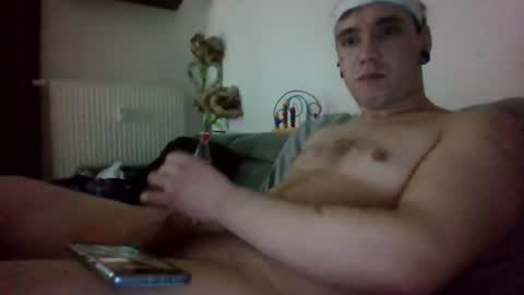 Snapshot of deraexli chatting on February 18, 2025, 2:38 am deraexli online show from February 18, 2025, 2:38 am