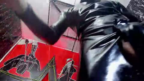 Snapshot of dereck_monroe chatting on June 17, 2026, 5:14 pm Dereck online show from June 17, 2026, 5:14 pm