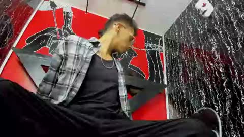 Snapshot of dereck_monroe chatting on June 26, 2026, 9:30 pm Dereck online show from June 26, 2026, 9:30 pm