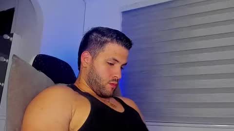 Snapshot of dereckhardd chatting on March 2, 2026, 8:43 am dereckhardd online show from March 2, 2026, 8:43 am