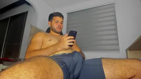 dereckhardd online show from June 25, 2026, 11:53 pm