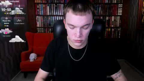 Derek online show from December 3, 2025, 7:45 pm