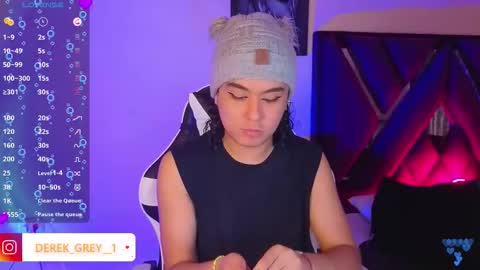 Derek independent online show from October 2, 2025, 8:16 pm