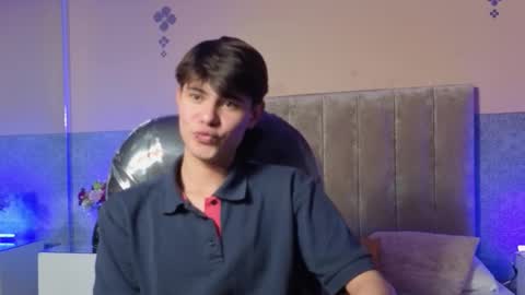 derek_sinn online show from February 28, 2026, 8:10 pm