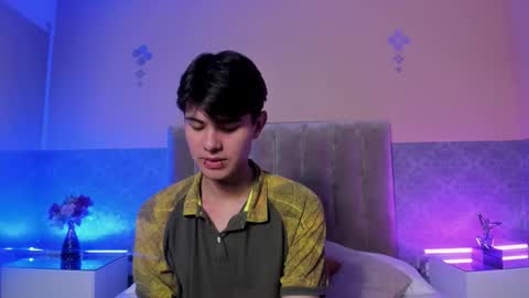Snapshot of derek_sinn chatting on March 8, 2026, 3:16 pm derek_sinn online show from March 8, 2026, 3:16 pm