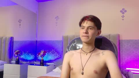 Snapshot of derek_sinn chatting on March 30, 2026, 7:59 pm derek_sinn online show from March 30, 2026, 7:59 pm