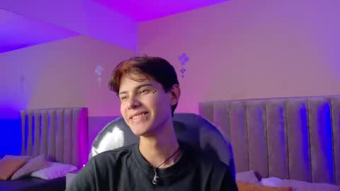 Snapshot of derek_sinn chatting on May 16, 2026, 9:13 pm derek_sinn online show from May 16, 2026, 9:13 pm