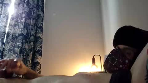 Snapshot of derekf73 chatting on December 24, 2024, 6:28 pm Derek777 online show from December 24, 2024, 6:28 pm