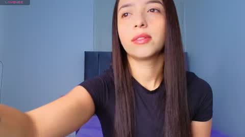 Snapshot of derly_cuervo703031 chatting on July 6, 2026, 7:05 pm derly_cuervo703031 online show from July 6, 2026, 7:05 pm