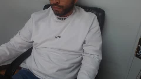     online show from January 11, 2026, 4:28 am