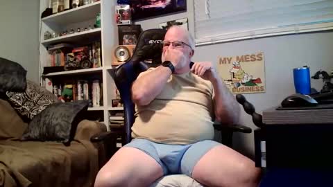 D K online show from February 23, 2026, 1:25 am