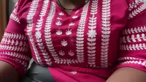 simran online show from April 12, 2026, 3:55 am