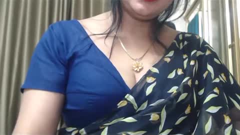 Snapshot of desimaisa130 chatting on January 31, 2025, 5:21 pm Maisa online show from January 31, 2025, 5:21 pm