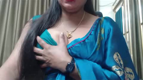 Snapshot of desimaisa130 chatting on March 4, 2025, 5:45 pm Maisa online show from March 4, 2025, 5:45 pm