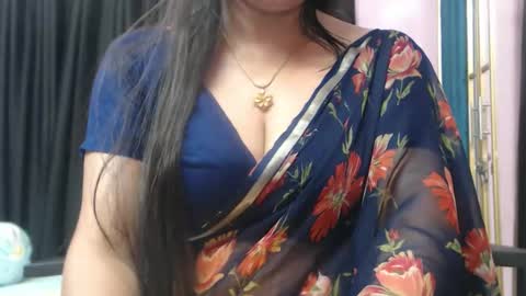 Snapshot of desimaisa130 chatting on October 25, 2025, 3:51 pm Maisa online show from October 25, 2025, 3:51 pm