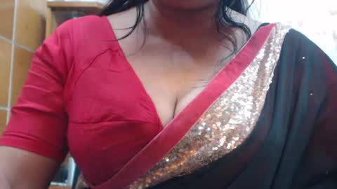 Snapshot of desimaisa130 chatting on June 20, 2026, 4:54 pm Maisa online show from June 20, 2026, 4:54 pm