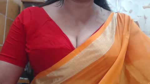 Snapshot of desimaisa130 chatting on June 28, 2026, 5:30 pm Maisa online show from June 28, 2026, 5:30 pm