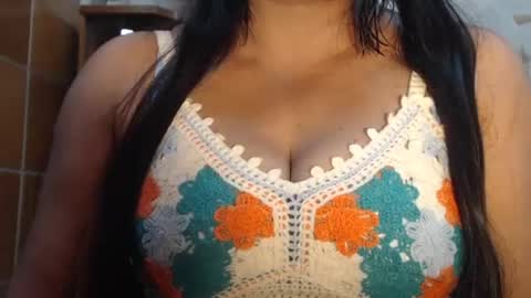 Snapshot of desimaisa130 chatting on July 5, 2026, 5:31 pm Maisa online show from July 5, 2026, 5:31 pm