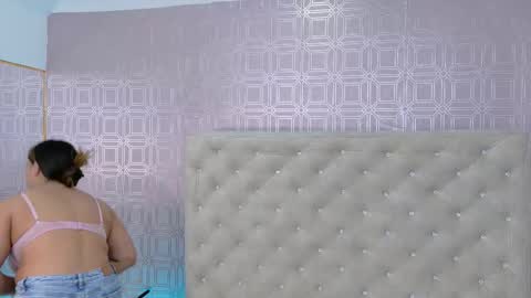 Snapshot of desire_sara chatting on September 13, 2025, 12:16 pm Sara Desire online show from September 13, 2025, 12:16 pm