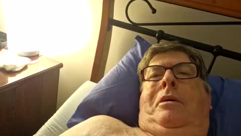 Desmon1958 online show from February 7, 2026, 6:55 pm