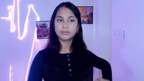 Snapshot of dess_morena chatting on July 13, 2026, 9:01 am Dess online show from July 13, 2026, 9:01 am
